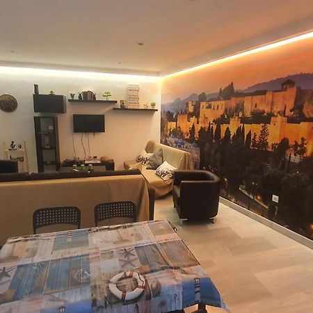 Lyrioshomes Apartamentos Los Treboles Málaga Eksteriør billede
