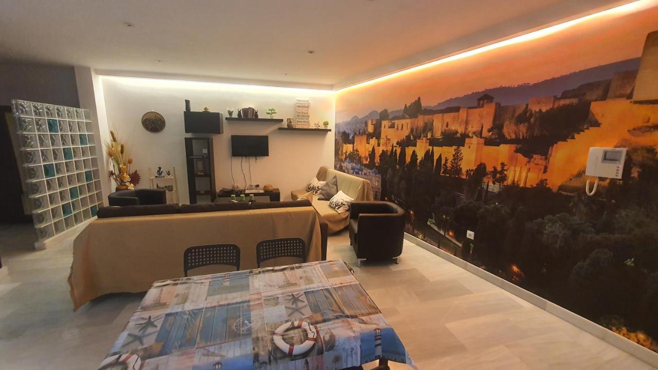 Lyrioshomes Apartamentos Los Treboles Málaga Eksteriør billede