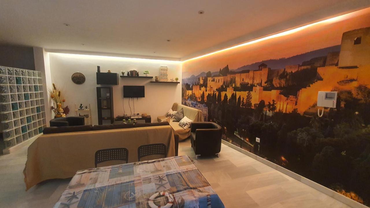 Lyrioshomes Apartamentos Los Treboles Málaga Eksteriør billede